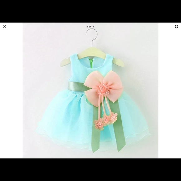 NWT Beautiful little girls dress 👗 - Picture 6 of 8